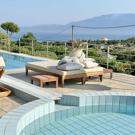 Hotel de apartamente Lithies Sea View Boutique